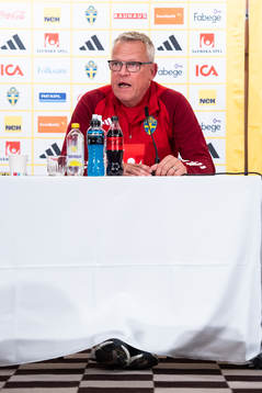Janne Andersson, head coach of Sweden, at a press conference