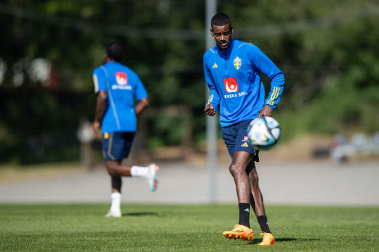 Alexander Isak of the Swedish national football team