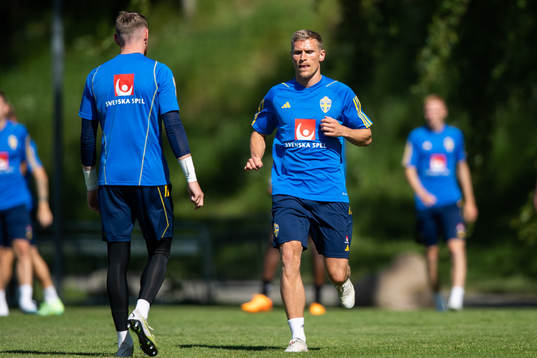 Carl Starfelt of the Swedish national football team