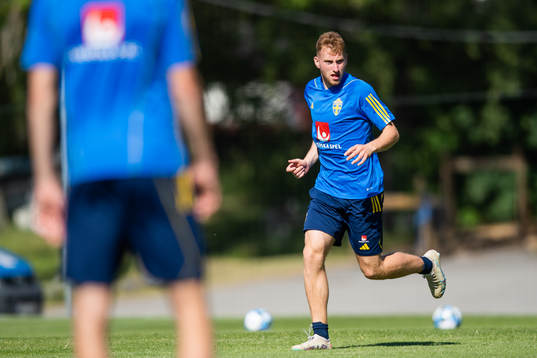 Dejan Kulusevski of the Swedish national football team