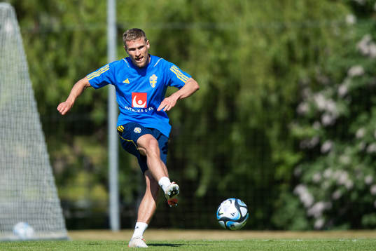 Carl Starfelt of the Swedish national football team