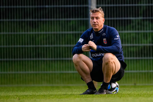 Head coach Leif Gunnar Smerud of the Norwegian Under-21