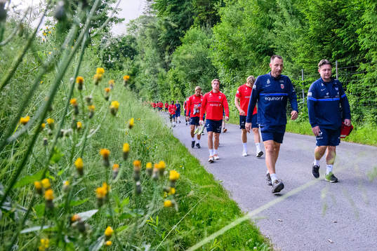 Assistant coach Terje Skjeldestad  and fysio Bård Homstøl