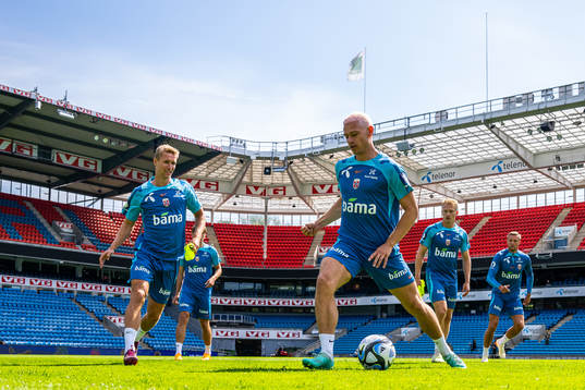 Ola Solbakken and Julian Ryerson of the Norwegian national