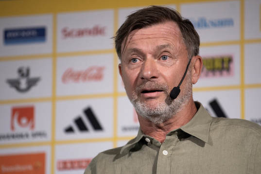Peter Gerhardsson, head coach of the Swedish women's