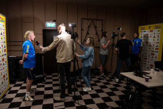 Emil Forsberg and Isak Hien of the Swedish national