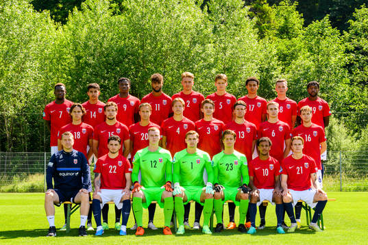 The Norwegian under-21 national football team poses for a