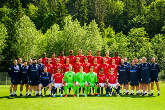 The Norwegian under-21 national football team poses for a