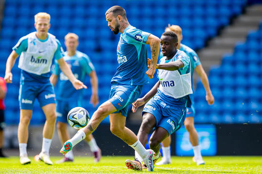 Kristoffer Velde and Brice Wembangomo of the Norwegian