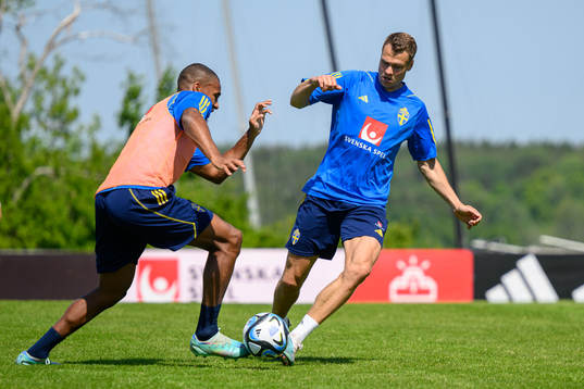 Viktor Claesson of the Swedish national football team