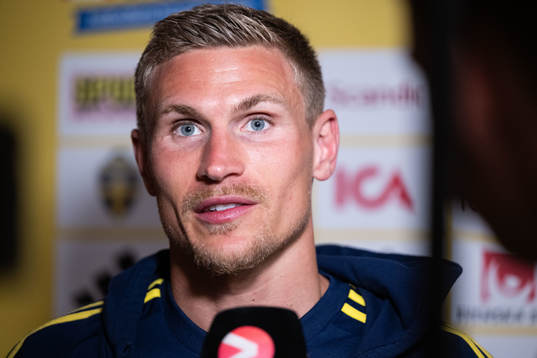 Carl Starfelt of the Swedish national football team in  the
