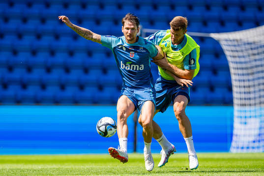 Stefan Strandberg and Alexander Sørloth of the Norwegian