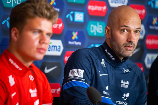 Vetle Walle Egeli and Luis Pimenta, head coach of the