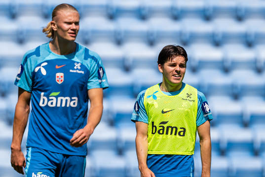 Erling Braut Haaland and Hugo Vetlesen of the Norwegian