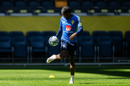 Anthony Elanga of the Swedish national football team