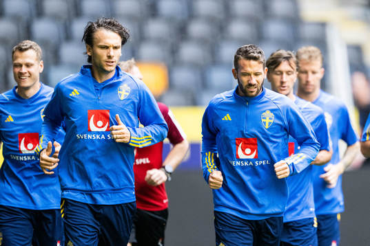 Albin Ekdal and Marcus Rohdén of the Swedish national