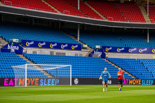 Erling Braut Haaland and Ståle Solbakken, head coach of