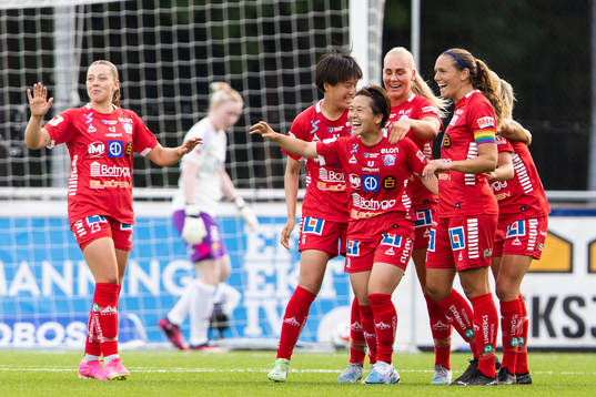 Linköpings Yuka Momiki jublar