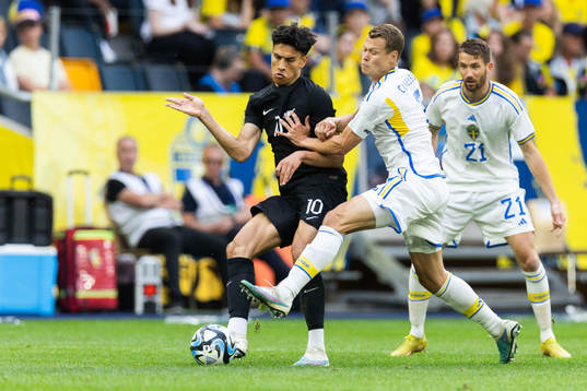 Marko Stamenic of New Zealand and Viktor Claesson of Sweden