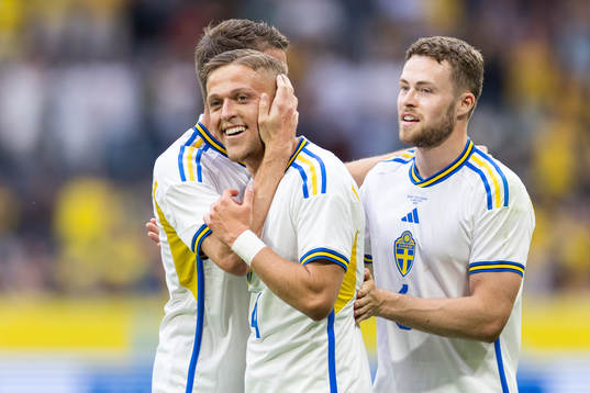 Jesper Karlsson of Sweden celebrates