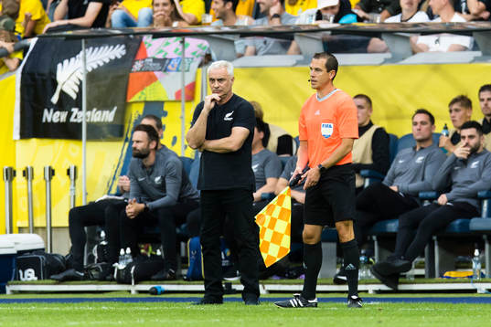 Head coach Darren Bazeley of New Zealand