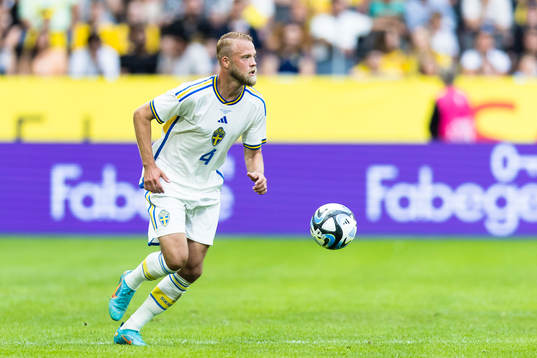 Daniel Sundgren of Sweden