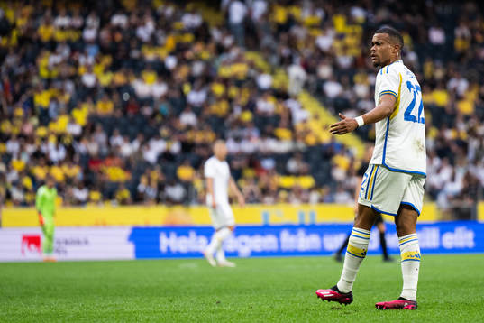 Robin Quaison of Sweden reacts