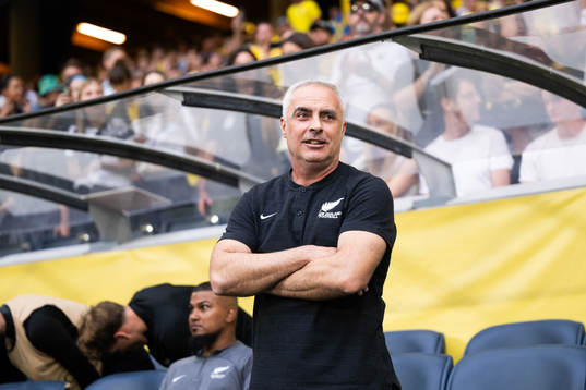 Head coach Darren Bazeley of New Zealand