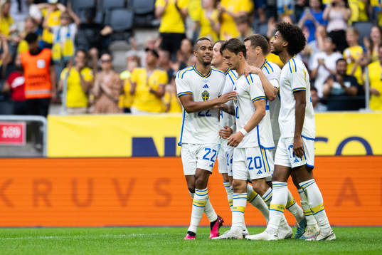 Robin Quaison of Sweden celebrates