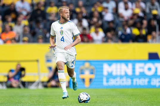 Daniel Sundgren of Sweden