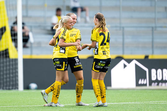 Elfsborgs Matilda Ståhlbom Karlsson, Stina Jensen och Ida