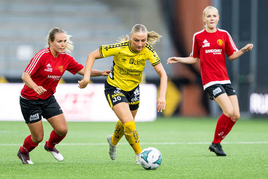 Skepplandas Emma Sandqvist och Elfsborgs Stina Jensen