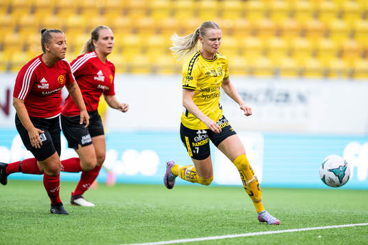 Skepplandas Evelina Persson och Elfsborgs Hanna Jiozon