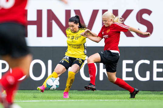 Elfsborgs Izabella Bergström och Skepplandas Moa Karlsson