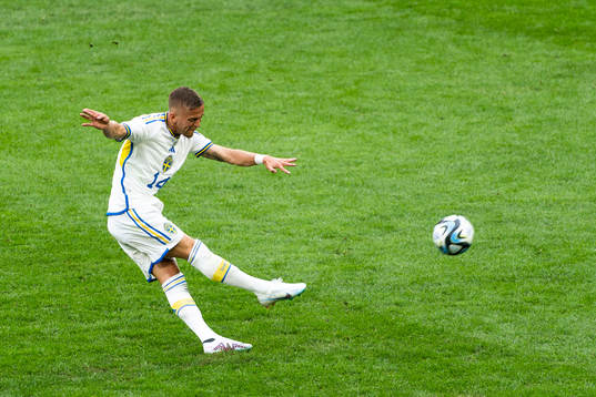 Jesper Karlsson of Sweden