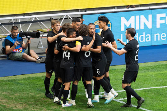 Players of of New Zealand celebrate