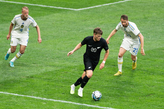 Daniel Sundgren and Marcus Rohdén against Callum Mccowatt