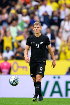 Ben Waine of New Zealand looks dejected