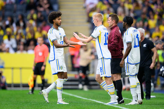 Jens Cajuste of Sweden is substituted by Hugo Larsson