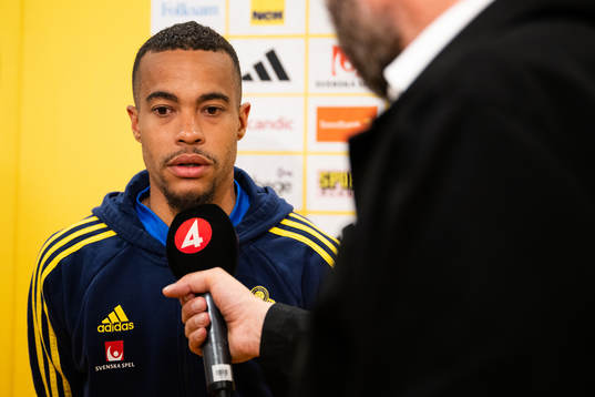 Robin Quaison of Sweden