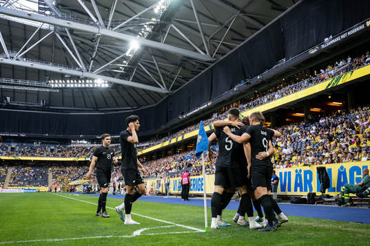 Callum Mccowatt of New Zealand celebrates