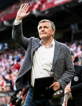 Jan Mølby inducted to the Danish Football Hall of fame