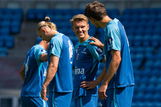 Martin Ødegaard and Sander Berge of the Norwegian national