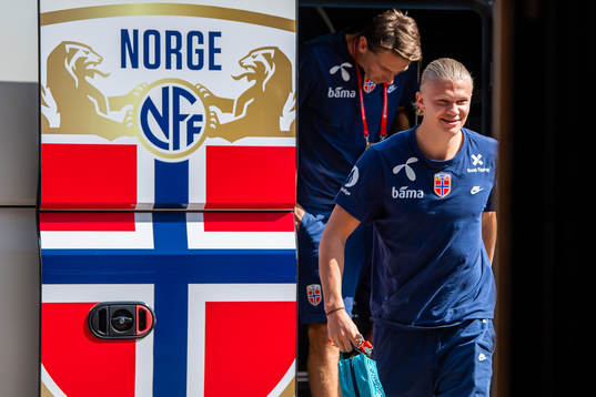 Erling Braut Haaland of Norway arrives