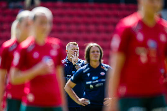 John Arne Riise, head coach of Avaldsnes