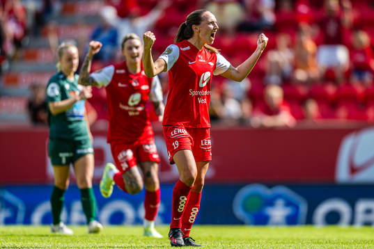 Marit Bratberg Lund of Brann celebrates