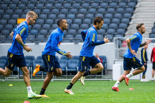 Samuel Gustafson, Robin Quaison, Albin Ekdal and Linus
