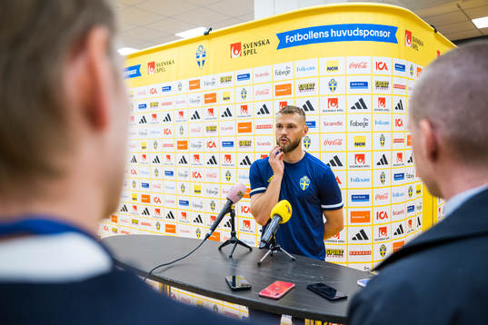 Jesper Karlström