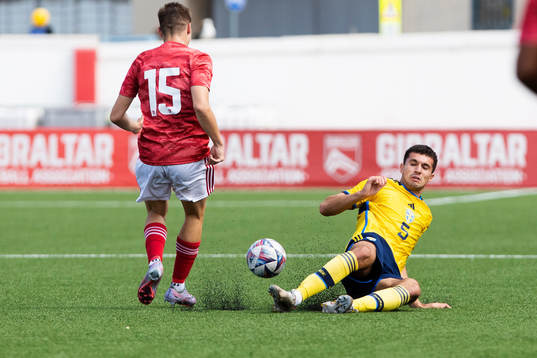 Kye Livingstone of Gibraltar and Emin Hasic of Sweden