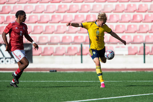 Daniel Svensson of Sweden